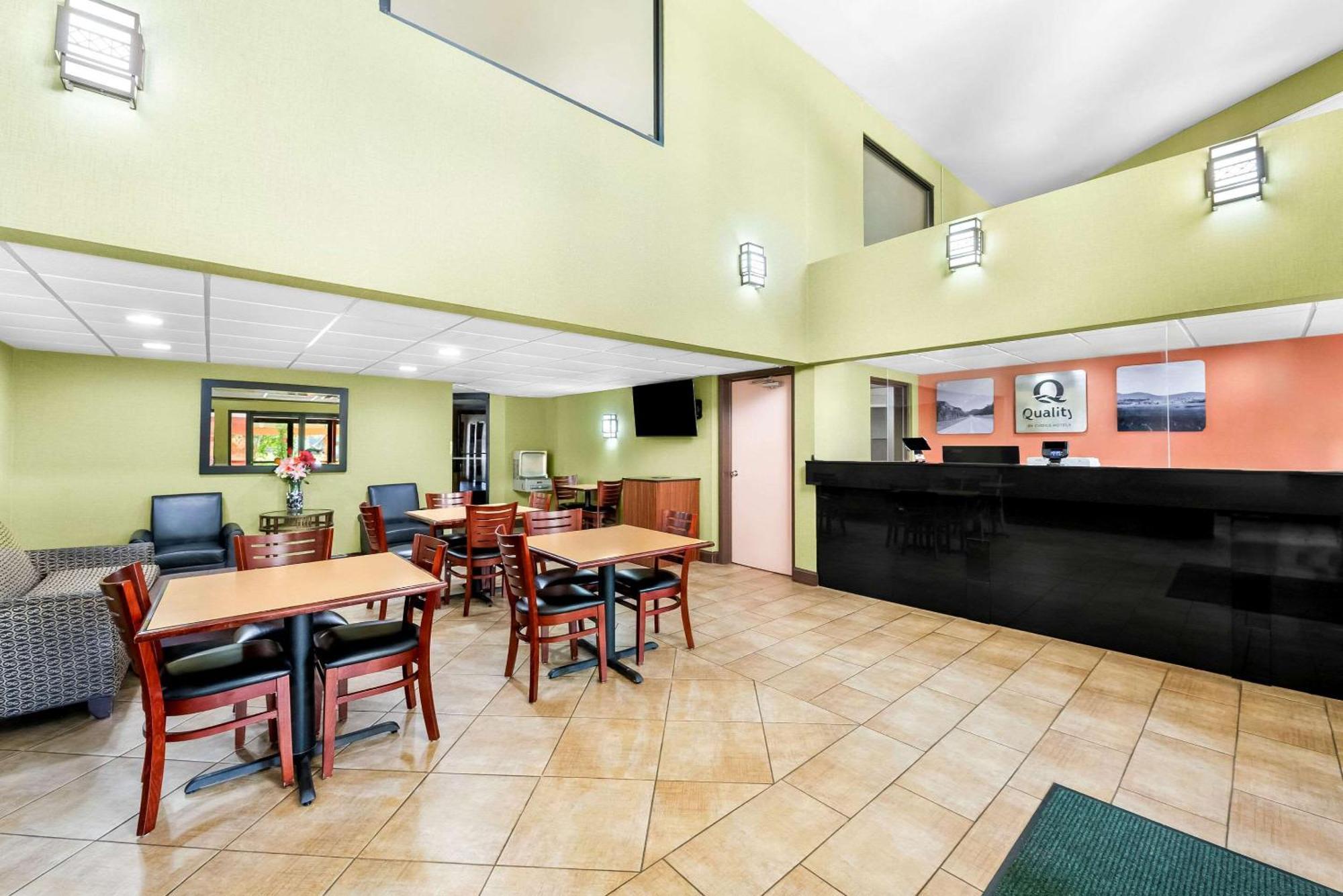 Inn Quality - Smithfield