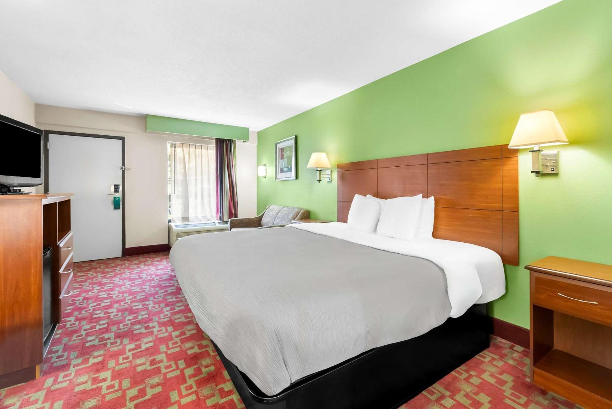 Inn Quality - Smithfield Selma